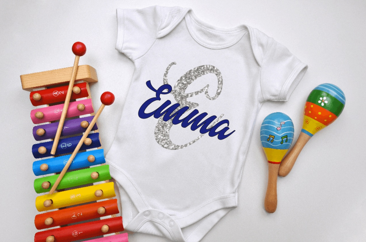 baby girl bodysuit with name & initial